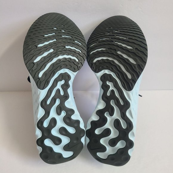 NEW Nike React Infinity Run Flyknit 3 Running Shoes DH5392-300 Size 6.5 Black main image 4
